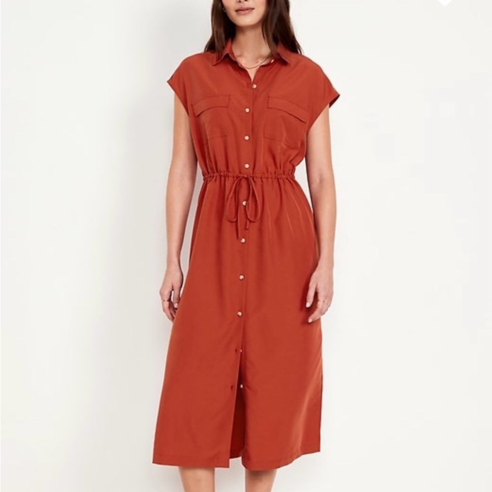 2 Old Navy Dresses